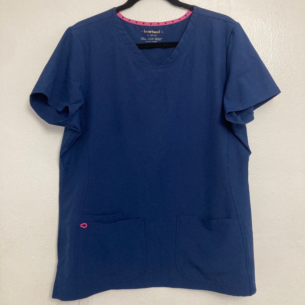 V-Neck Scrub